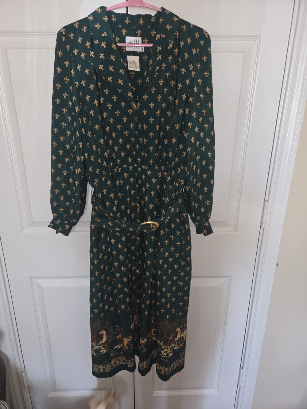 Leslie Fay Green Dress with Gold Fleur-de-Lis Print